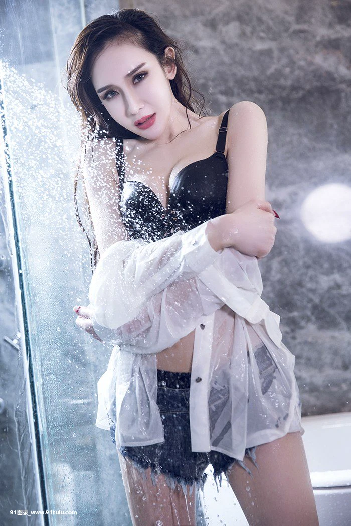 冷艳御姐瓦娅美腿丝袜吸引你眼球 [69P][ストック 写真]