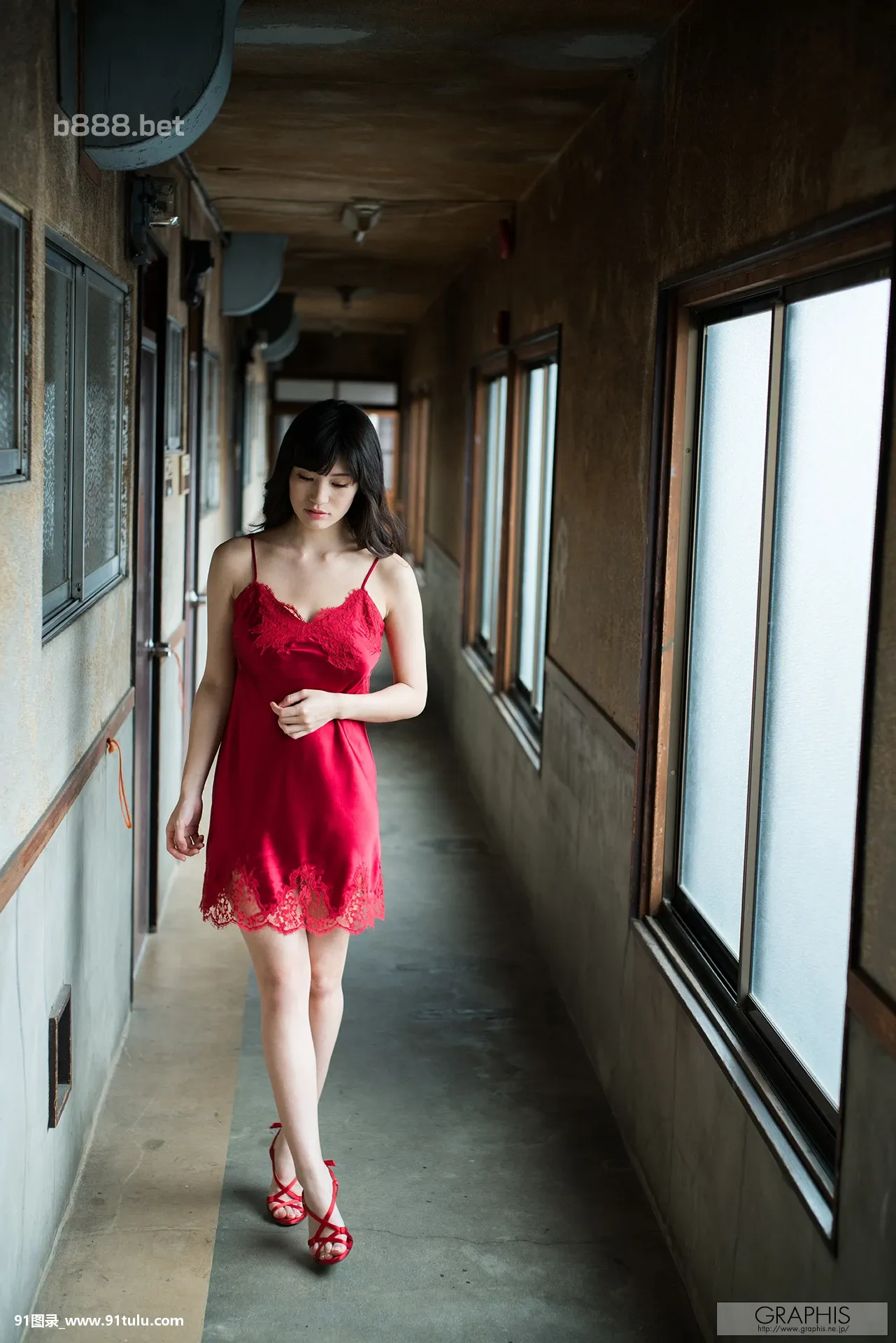 Takahashi 34 [24P][中沢 琴 写真]