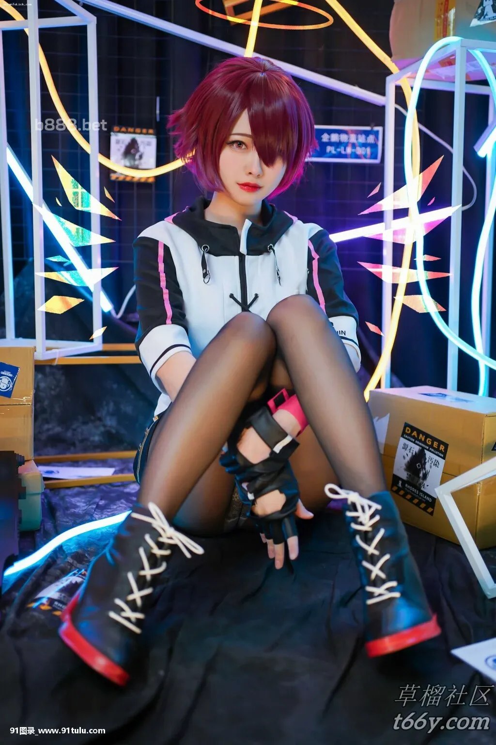 Arty Huang Exusiai [30P][5月 写真]