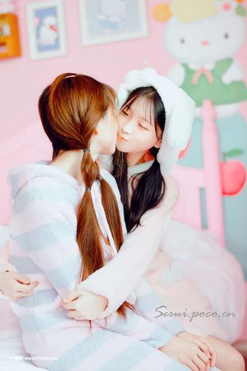 两个小可爱 [12P][おまんじゅう 写真]