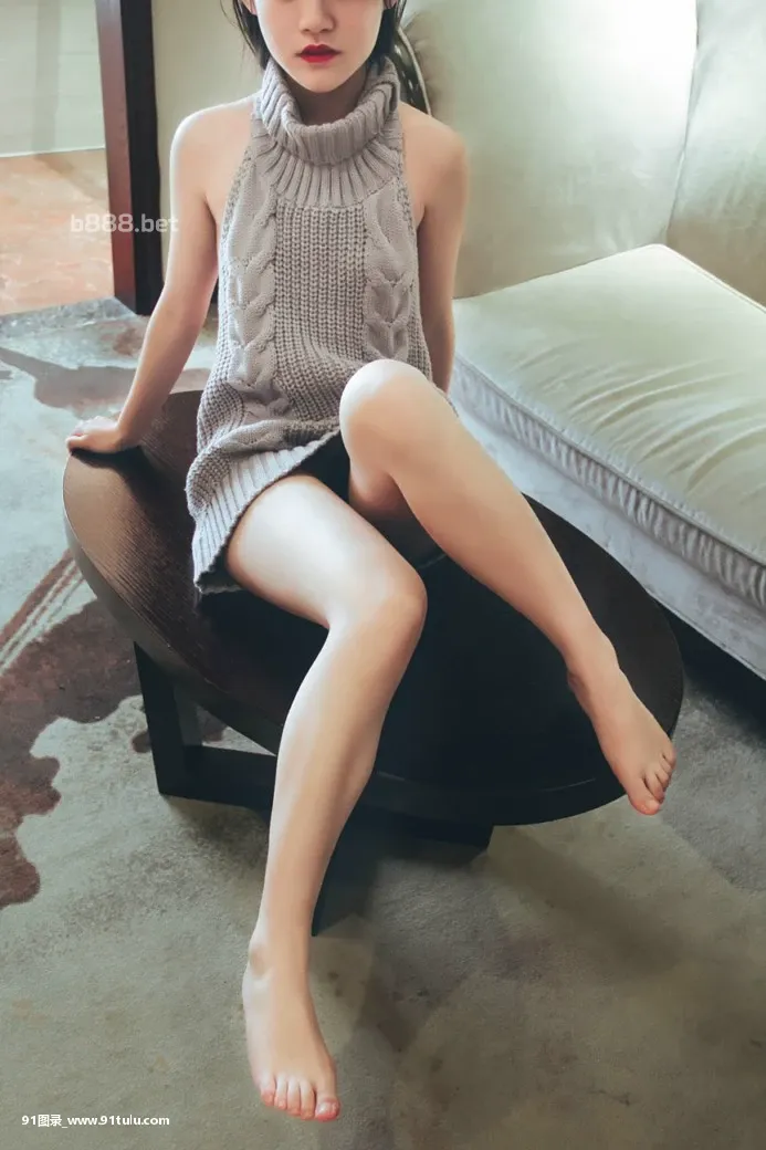 萝莉写真团子系列之毛衣少女,拍的唯美有尺度 [19P][ドレスデン 空爆 写真]