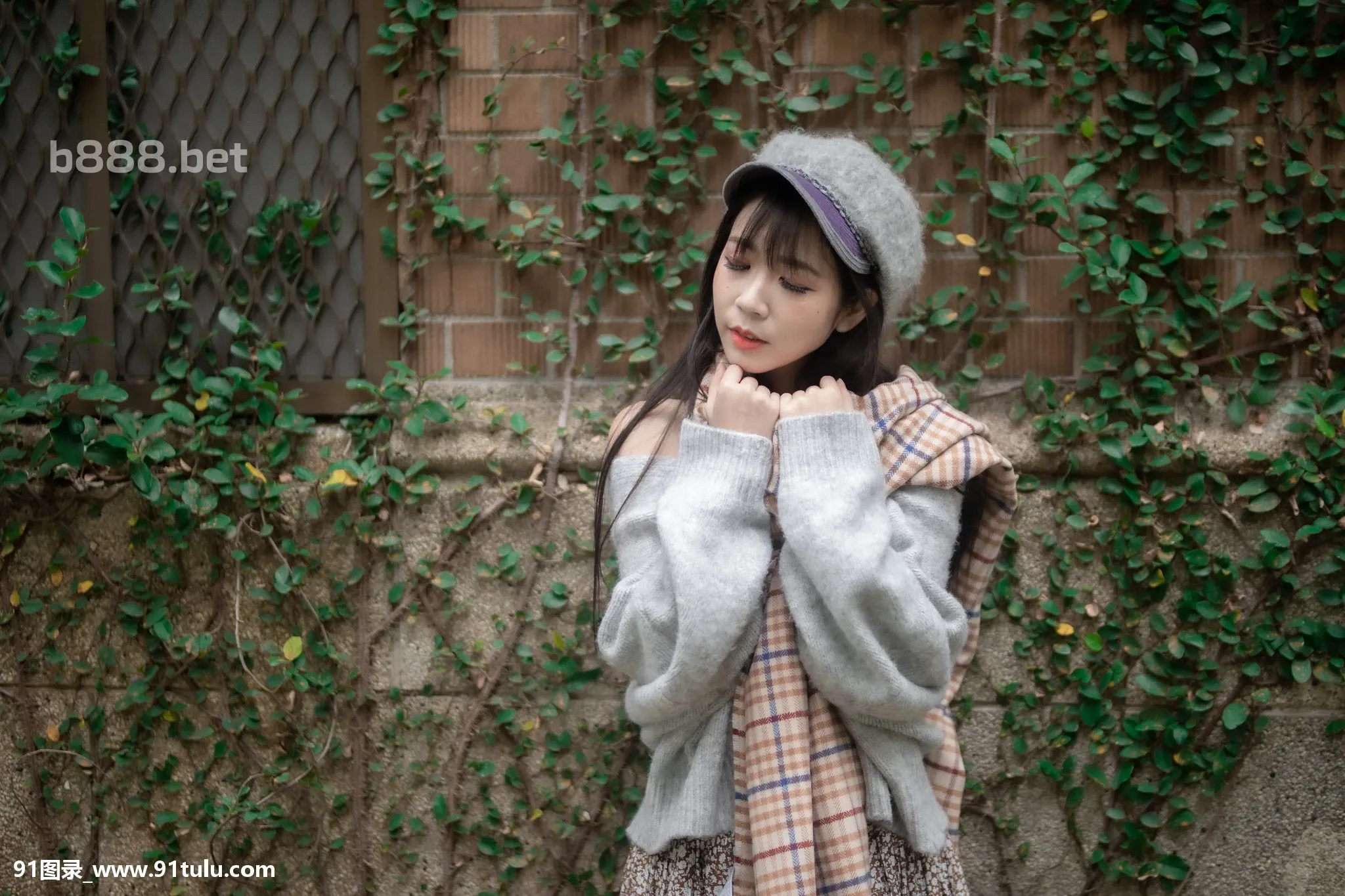 清纯靓丽的女生让人流连忘返 [49P][エクセル 写真 重い]