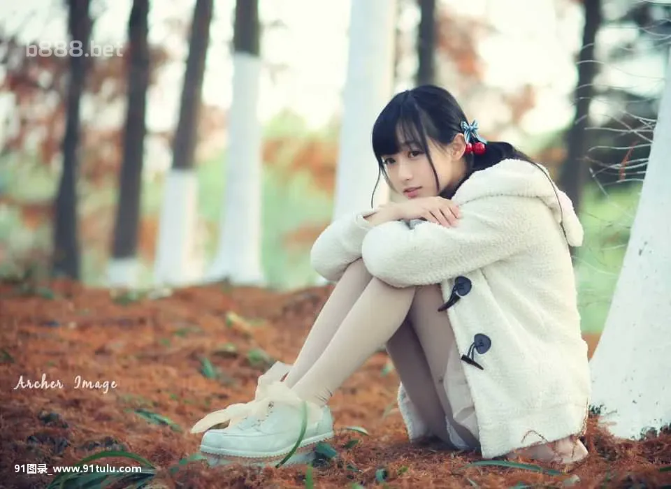 最初的小清新 [8P][ミュウ コミケ 露出]