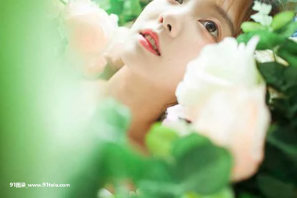 花与女孩 [8P][ライカ 料理 写真]