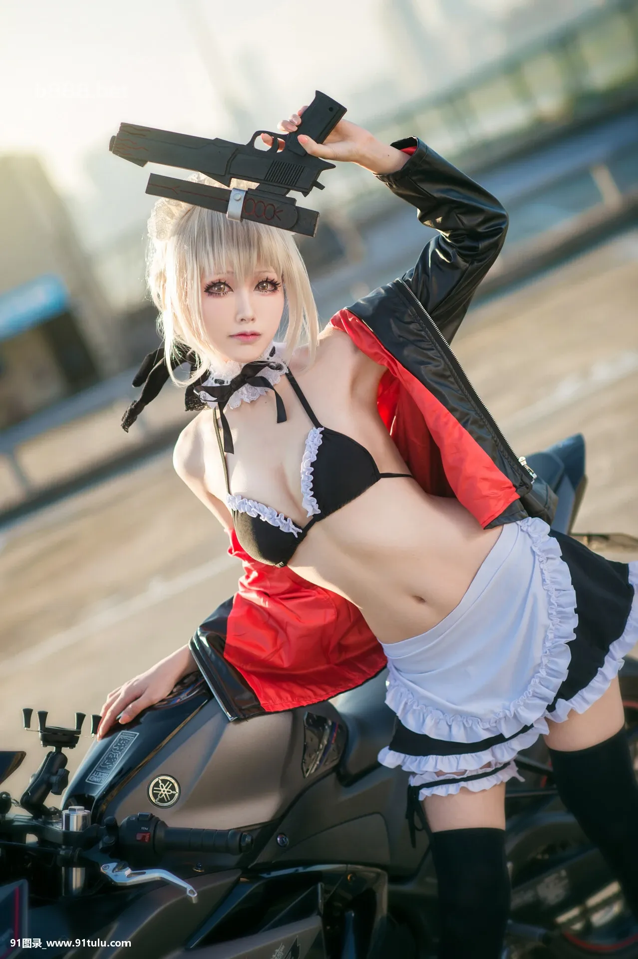 Cosplay Mon梦 Arturia Pendragon [36P][高橋李依 写真]