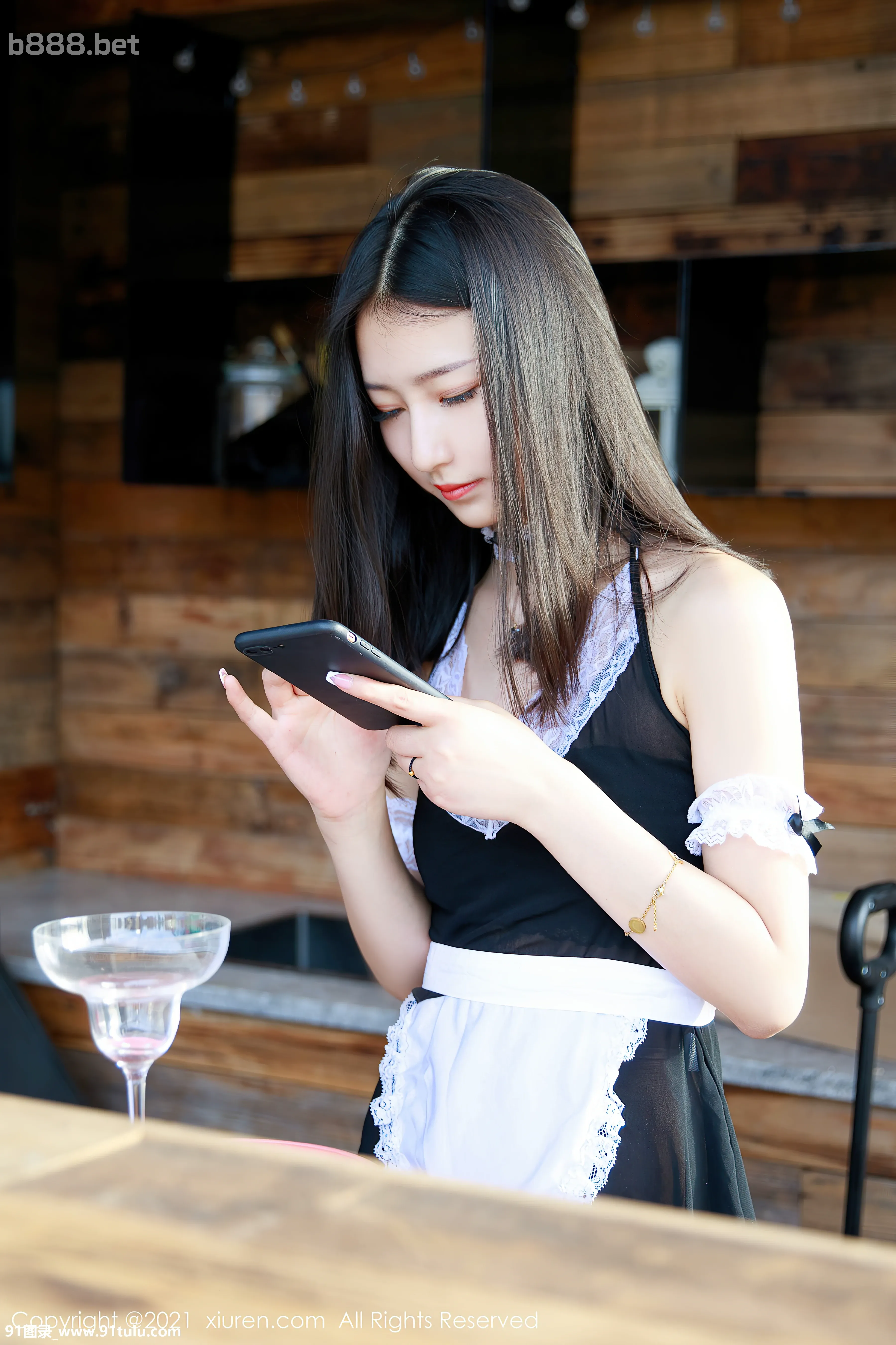 居家黑丝女仆可爱不失性感 [60P][タイタニック 写真 映画]