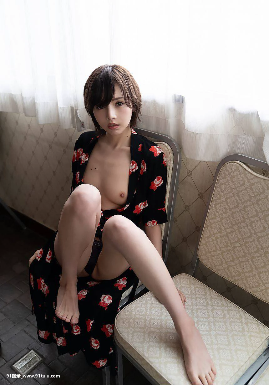 广濑里绪菜 [25P][萩原 流行 死亡 写真]